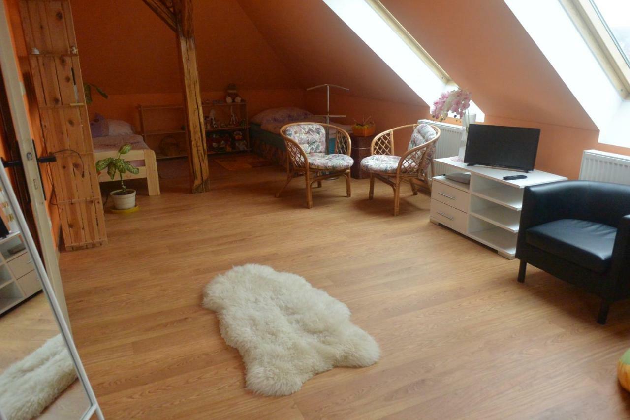 Rodinné ubytování - Family accommodation Kobylice Extérieur photo